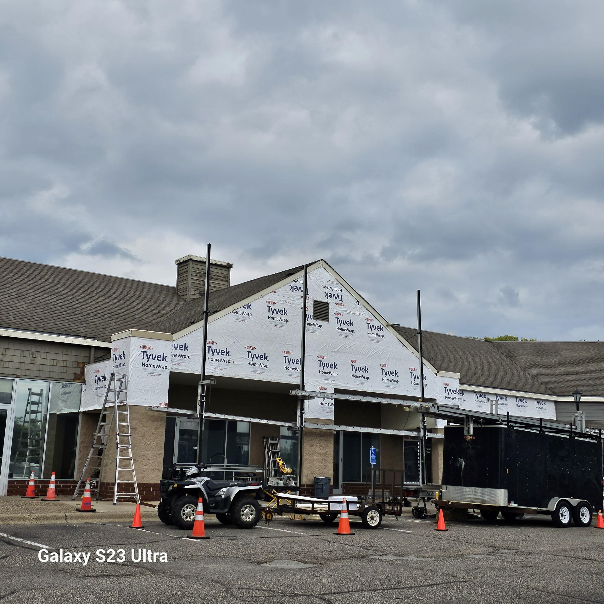 Commercial building with Tyvek wrap