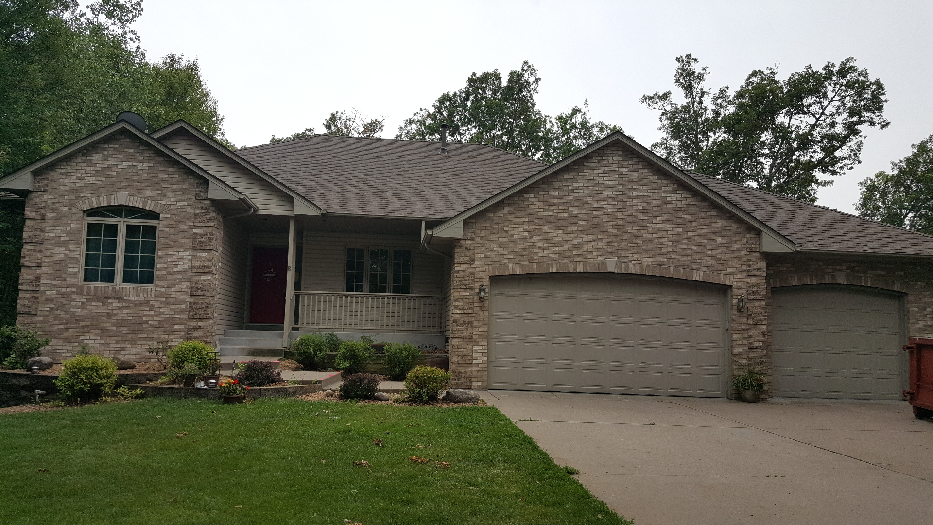 Roof Replacement - Brick Ranch