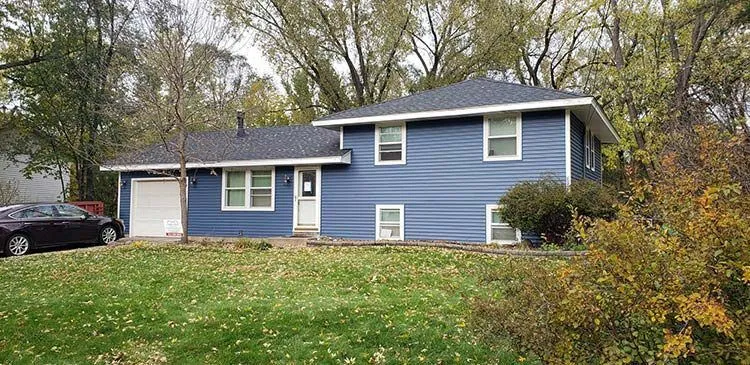 Vinyl vs. Fiber Cement Siding: Which Is Right for Your Home?